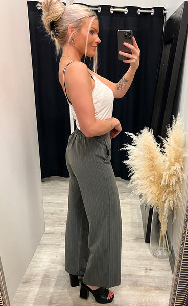 Verina pants - grey pinstripe