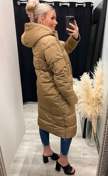 Bella down jacket 1 - malt ball