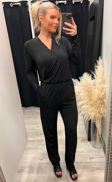 Barriet jumpsuit - black