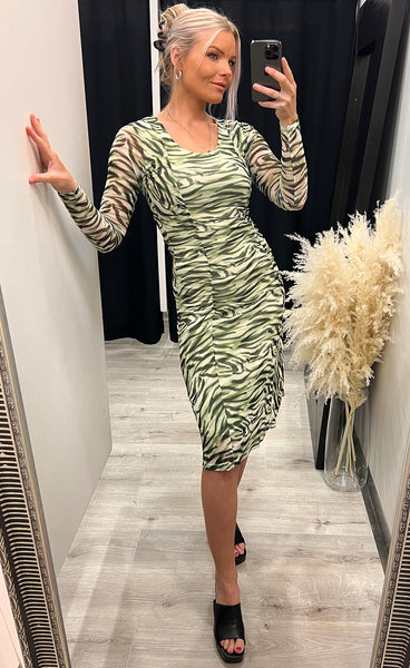 Ista dress - green zebra